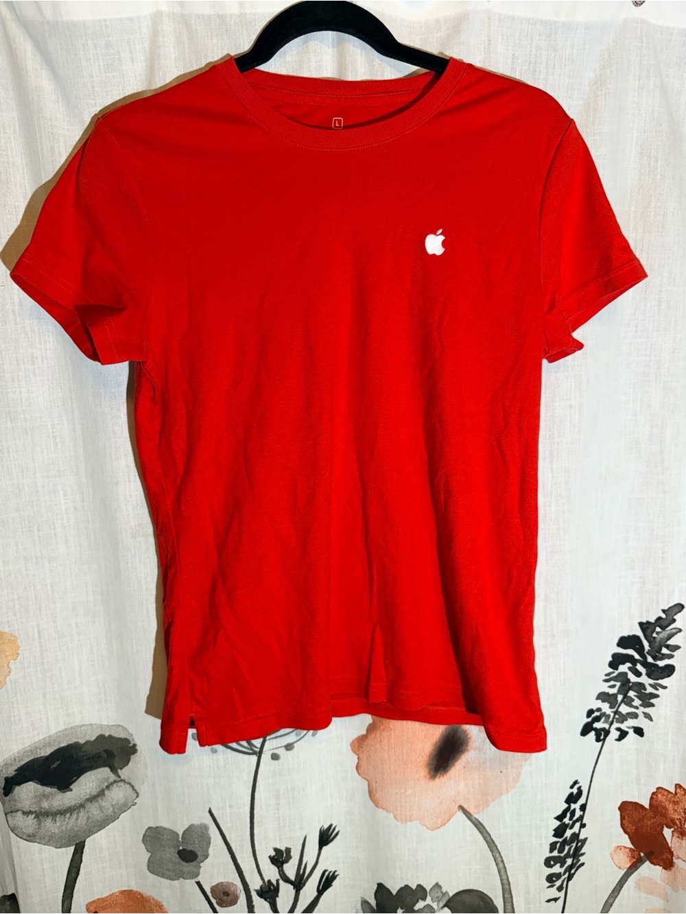Apple Employee Logo Red T-Shirt – Women's Large - Picture 3 of 10